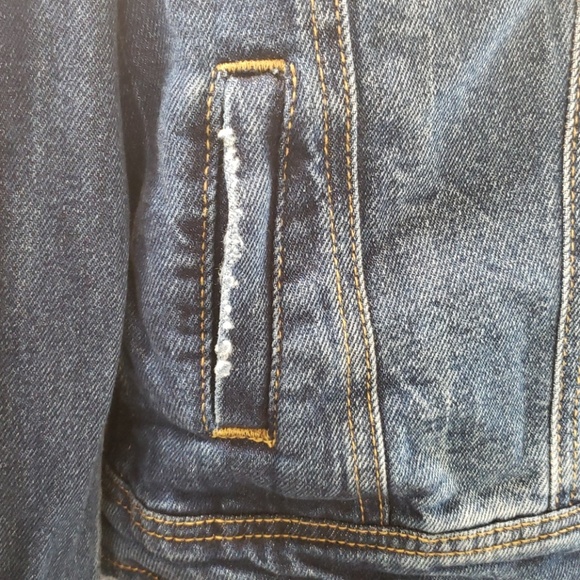 Universal Thread goods Co Jean Jacket - Picture 2 of 8